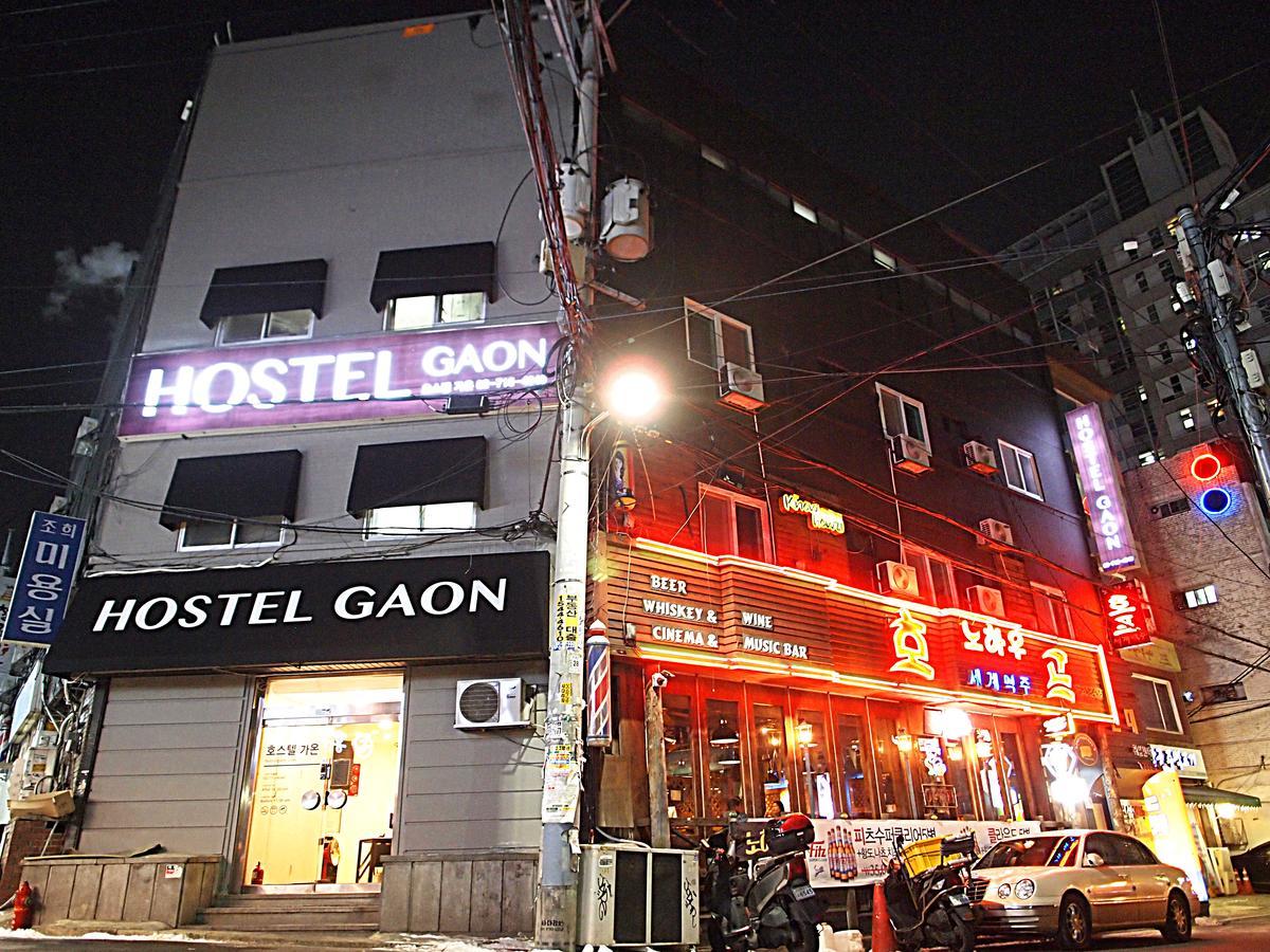 Hostel Gaon Sinchon Seoul Exterior photo